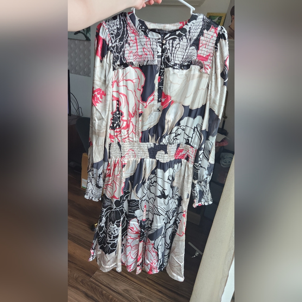 White House Black Market Floral Dress